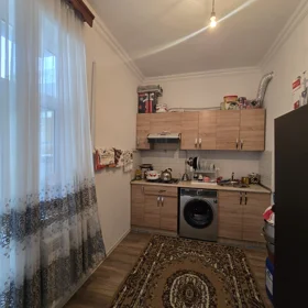 In Baku 70.0 m² apartment is for sale - Image 2