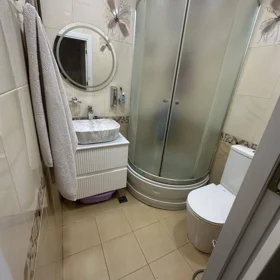 In Baku 60.0 m² apartment is for sale - Image 2