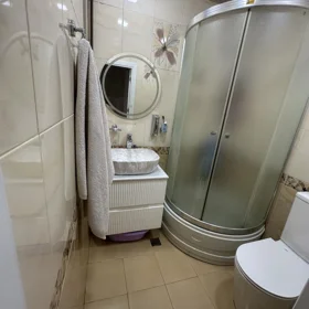 In Baku 60.0 m² apartment is for sale - Image 5