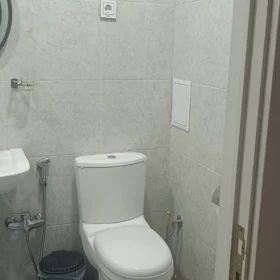 In Baku 60.0 m² apartment is for rent - Image 2