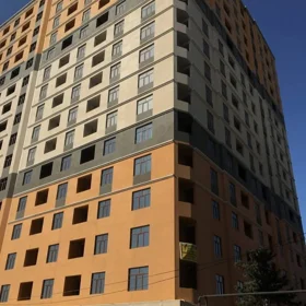 In Khirdalan 164.0 m² apartment is for sale - Image 4