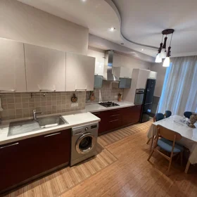 In Baku 85.0 m² apartment is for rent - Image 4