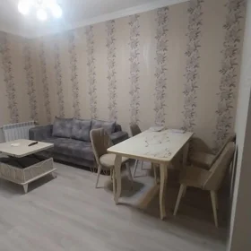 In Baku 70.0 m² apartment is for rent - Image 3