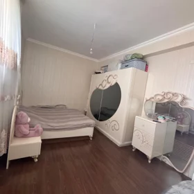 In Baku 65.0 m² apartment is for sale - Image 3