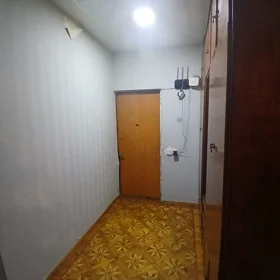 In Baku 80.0 m² apartment is for sale - Image 4