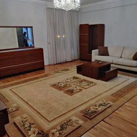 Baku-da 110.0 m2 mənzil kirayə verilir - Şəkil 2