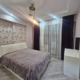 In Baku 75.0 m² apartment is for rent - Image 2