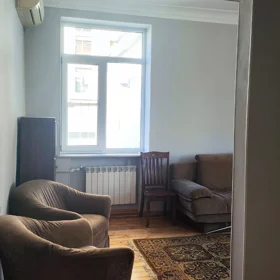 In Baku 40.0 m² apartment is for sale - Image 3