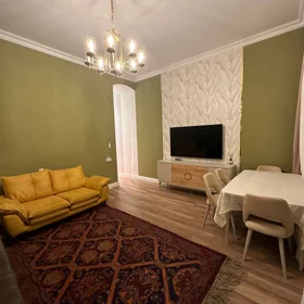 In Baku 80.0 m² apartment is for sale - Image 4