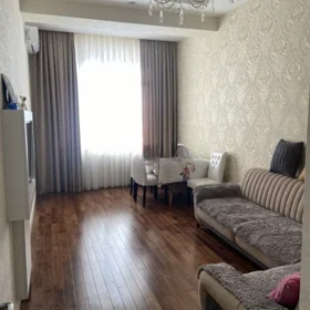 In Baku 75.0 m² apartment is for rent - Image 4