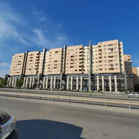 In Khirdalan 70.0 m² apartment is for sale - Image 3