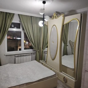 In Baku 70.0 m² apartment is for rent - Image 2