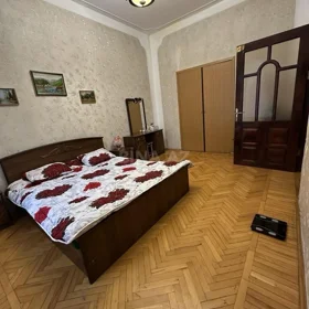 In Baku 92.0 m² apartment is for rent - Image 3