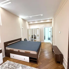 In Baku 75.0 m² apartment is for rent - Image 5