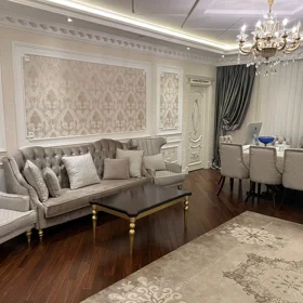 In Baku 155.0 m² apartment is for rent - Image 2