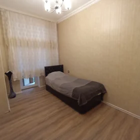 In Baku 73.0 m² apartment is for sale - Image 4