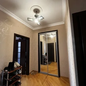 Baku-da 64.0 m2 mənzil satılır - Şəkil 2