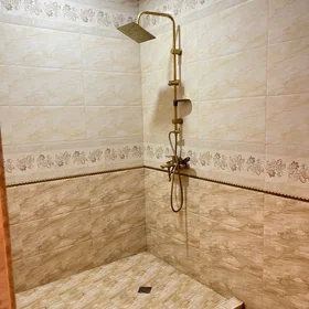 In Khirdalan 140.0 m² apartment is for sale - Image 3