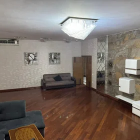 In nan 220.0 m² apartment is for rent - Image 4