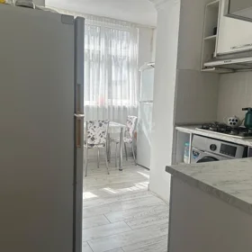 In Baku 63.0 m² apartment is for sale - Image 3