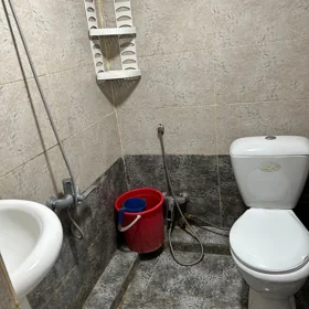 In Baku 40.0 m² apartment is for rent - Image 4