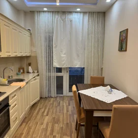 In Baku 90.0 m² apartment is for rent - Image 3