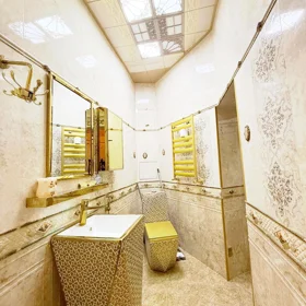 In Baku 70.0 m² apartment is for rent - Image 2