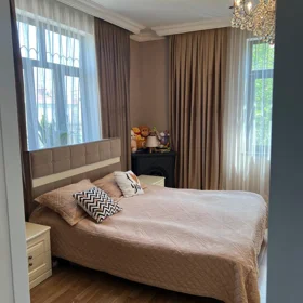 In Baku 70.0 m² apartment is for rent - Image 2