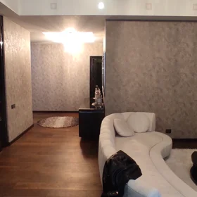 In Baku 149.0 m² apartment is for sale - Image 5