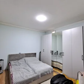 In Baku 52.0 m² house with 2.0 rooms is for sale - Image 2