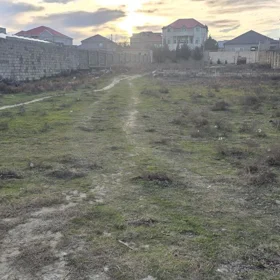 In Baku nan acre land is for sale - Image 3