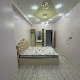 In Baku 130.0 m² apartment is for rent - Image 3