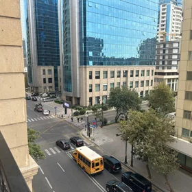 In Baku 150.0 m² apartment is for rent - Image 2