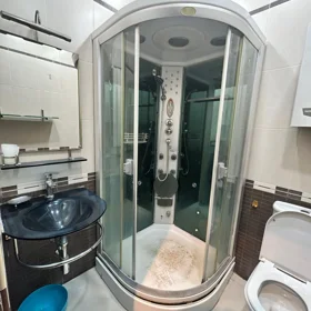 In Baku 60.0 m² apartment is for sale - Image 3