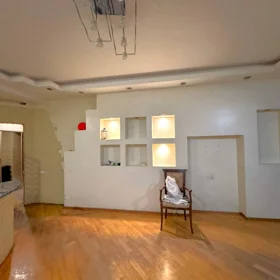 In Baku 100.0 m² apartment is for rent - Image 4