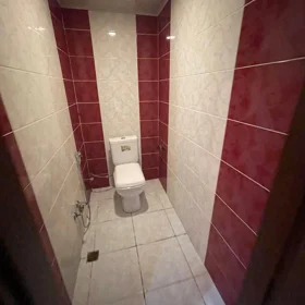 In Baku 100.0 m² apartment is for sale - Image 4