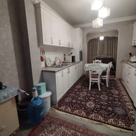 In Baku 100.0 m² apartment is for sale - Image 2