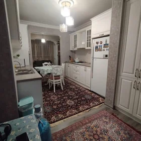 In Baku 100.0 m² apartment is for sale - Image 3