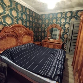 In Baku 100.0 m² apartment is for sale - Image 4