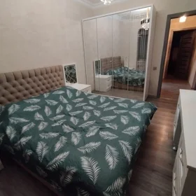 In Baku 100.0 m² apartment is for sale - Image 5