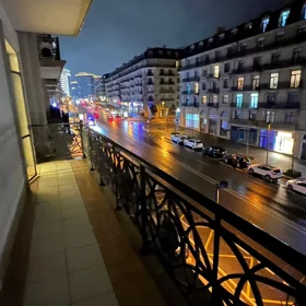 In Baku 154.0 m² apartment is for rent - Image 3