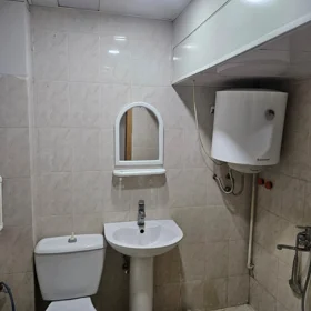 In Baku 60.0 m² apartment is for rent - Image 5