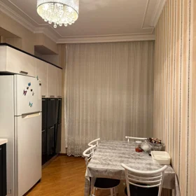 In Baku 105.0 m² apartment is for rent - Image 3