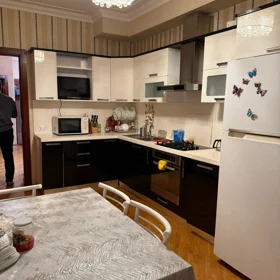 In Baku 105.0 m² apartment is for rent - Image 4