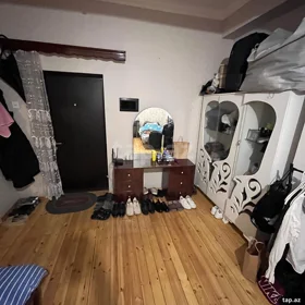 In Baku 70.0 m² apartment is for sale - Image 4