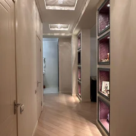 In Baku 136.0 m² apartment is for sale - Image 3