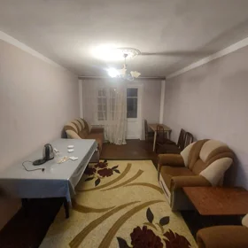 In Baku 65.0 m² apartment is for rent - Image 3