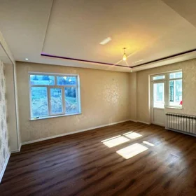 In Baku nan m² apartment is for sale - Image 2