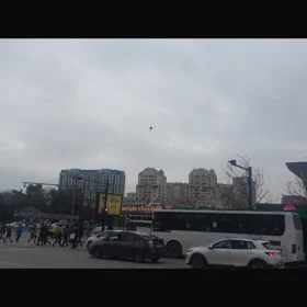 In Baku 90.0 m² apartment is for sale - Image 3