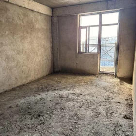 In Baku 160.0 m² apartment is for sale - Image 5